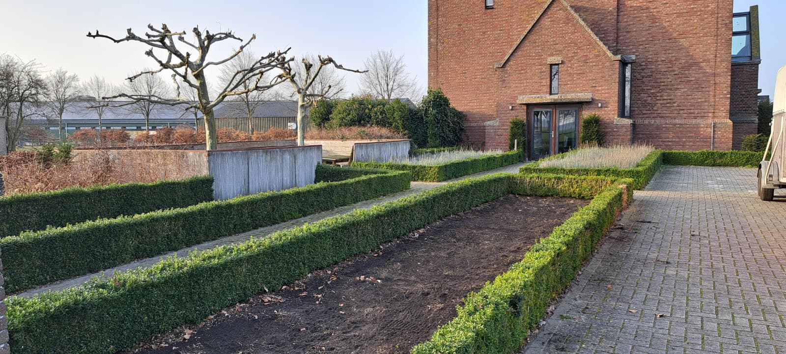 WhatsApp Image 2026-03-10 at 09.00.59